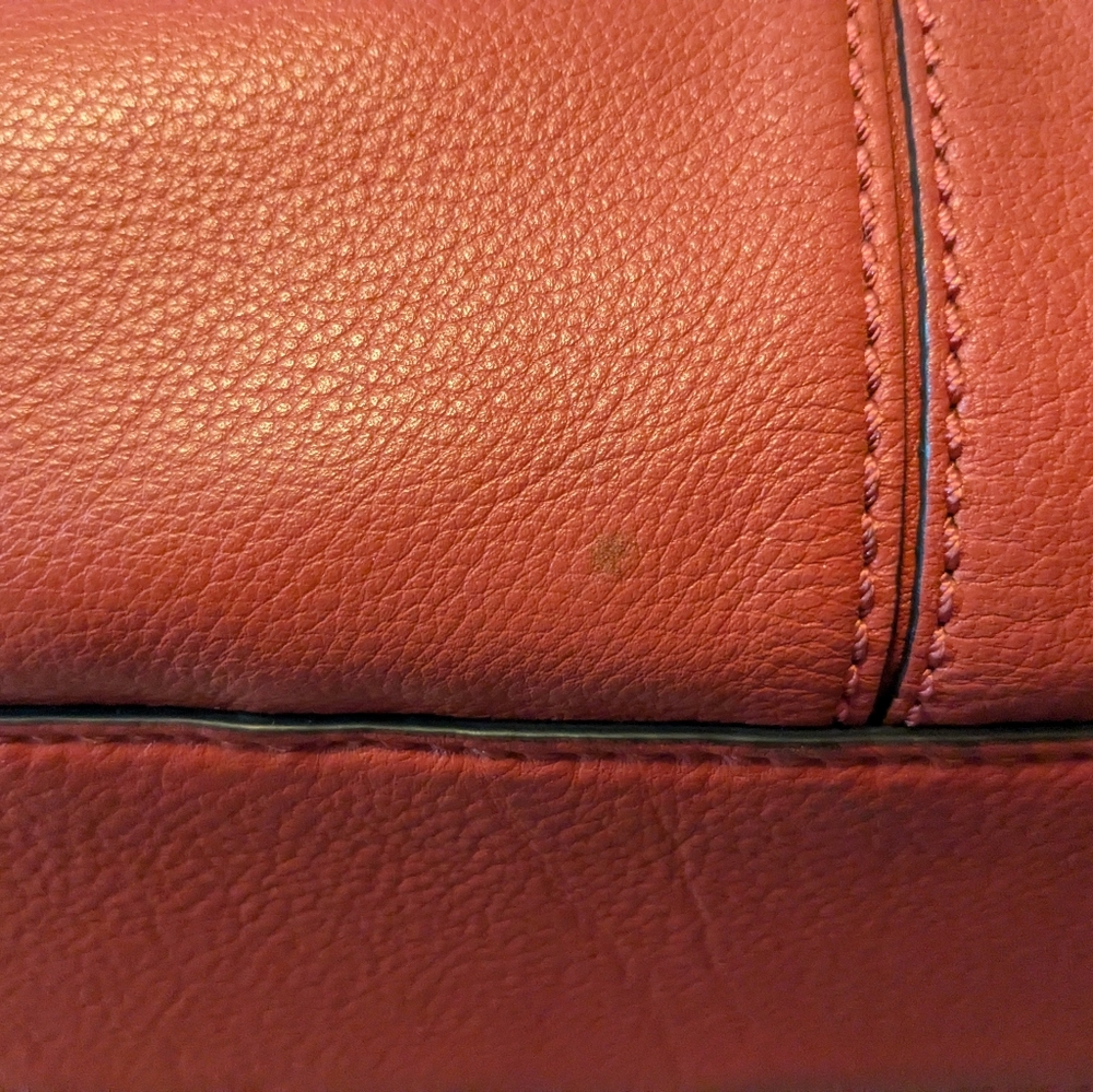 Tumi Leather Tote Shoulder Bag Like with Dust Bag - Picture 13 of 16
